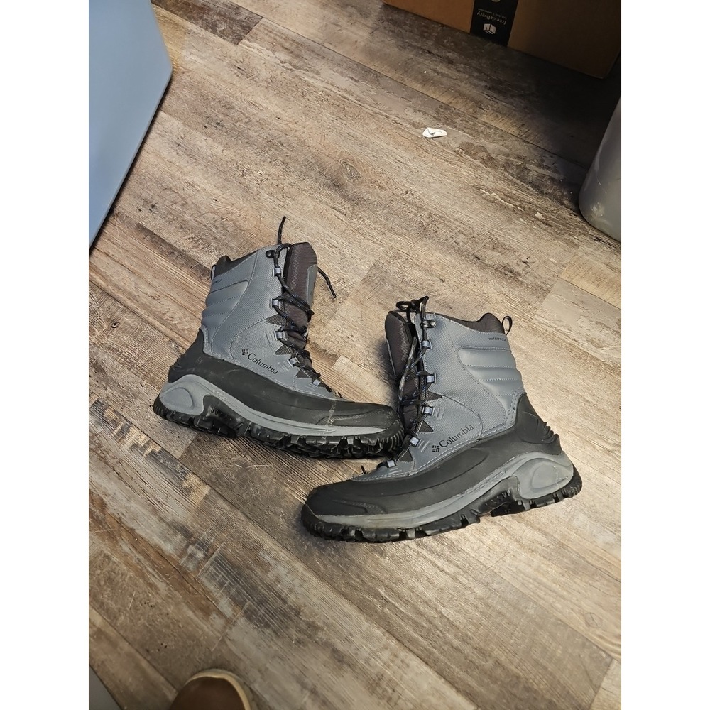 Columbia Bugaboot Plus III XTM Black Gray Snow Boots‎ 600 Gram Mens Size 8.5